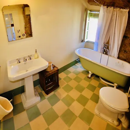 Bufas Costabravasi 度假居 *